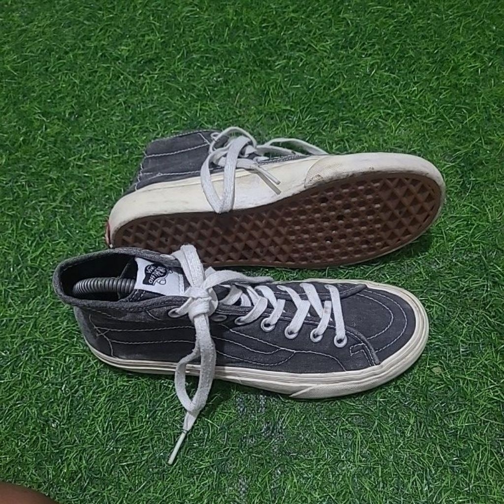 sepatu sneakers vans skate sk8 size 37