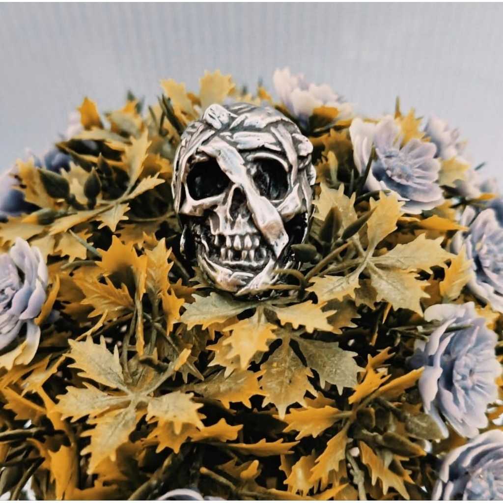 Fourspeed Metalwerks Cincin / Ring Skull Mummy Bahan Logam Pewter Berkualitas Ukiran Detail