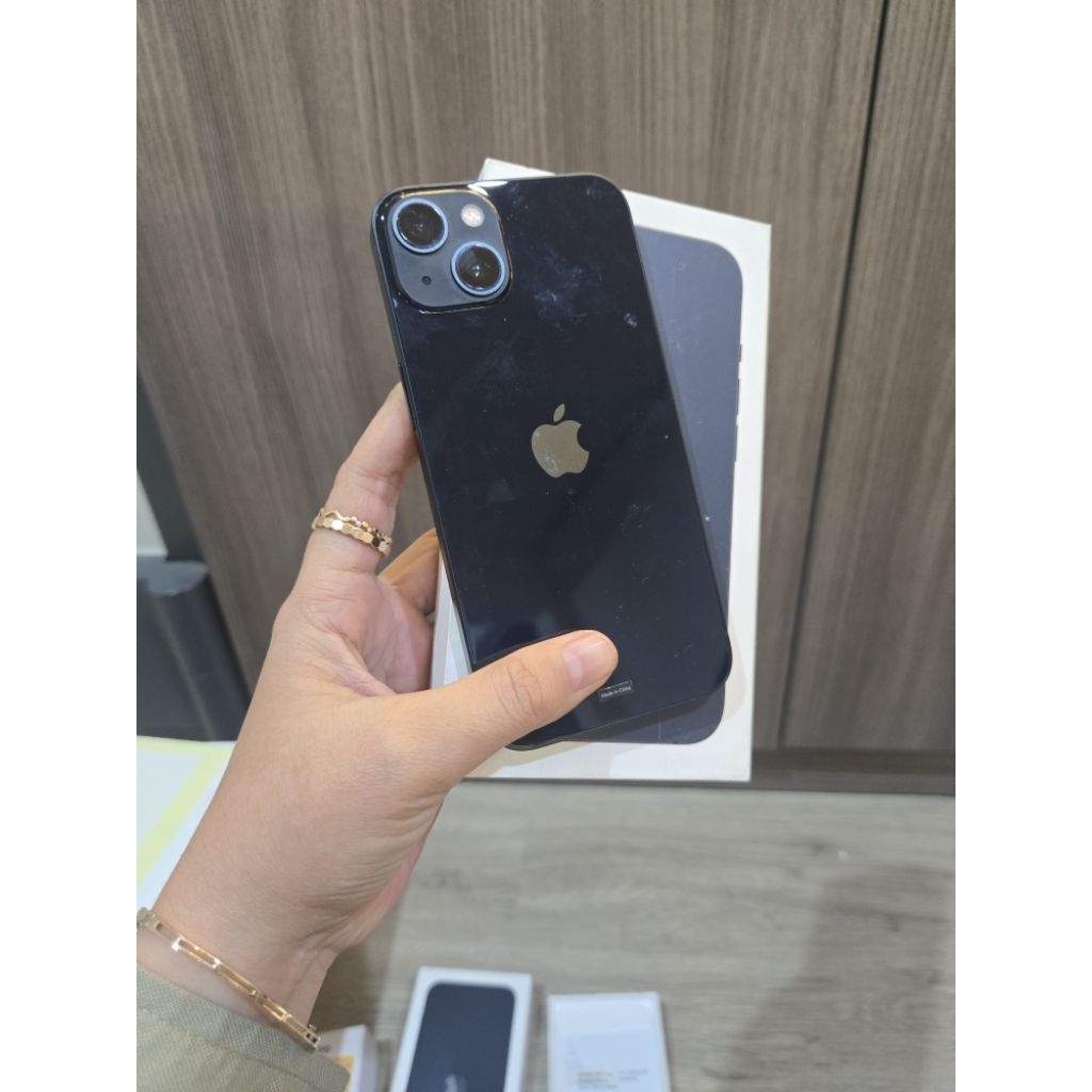 Iphone 13, 128 Gb, Ibox, bh 100%, garansi Ibox Nov 2026, seken, item