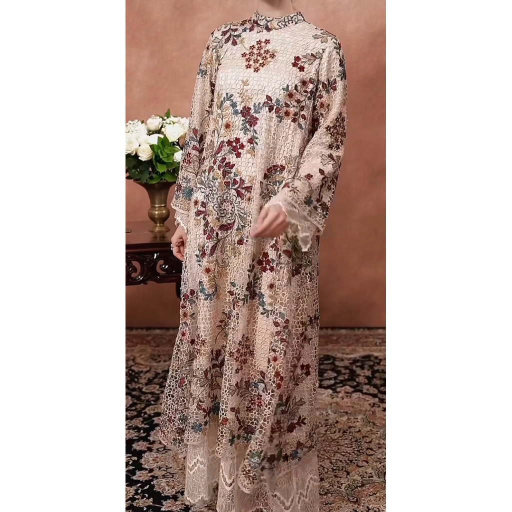 Yaseera dress Heaven light Rosette