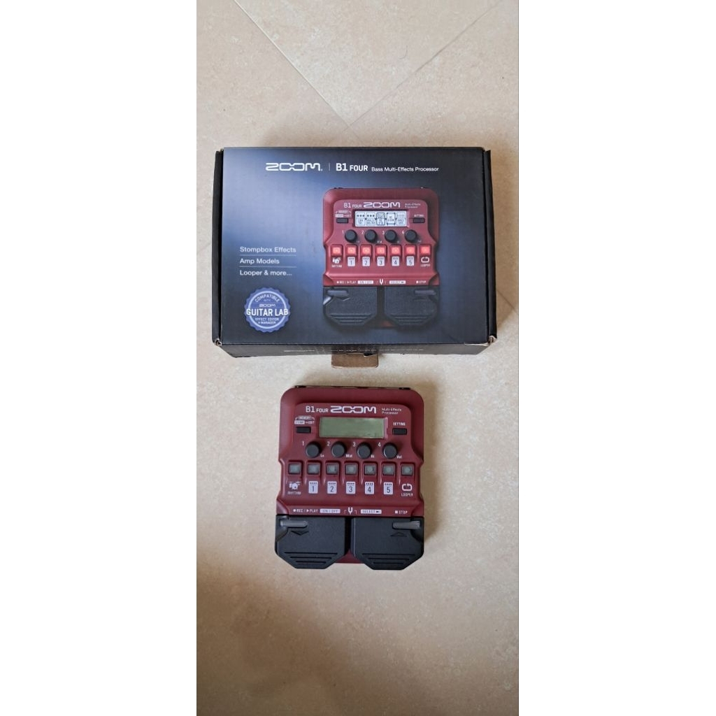 Zoom B1 Four Bass Efect like NEW