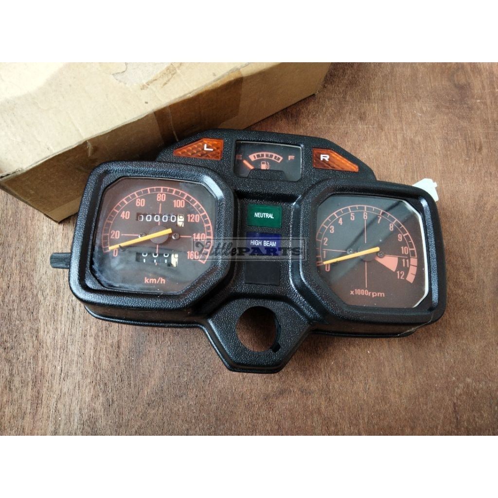 Speedometer speedo honda gl100 gl125 non original