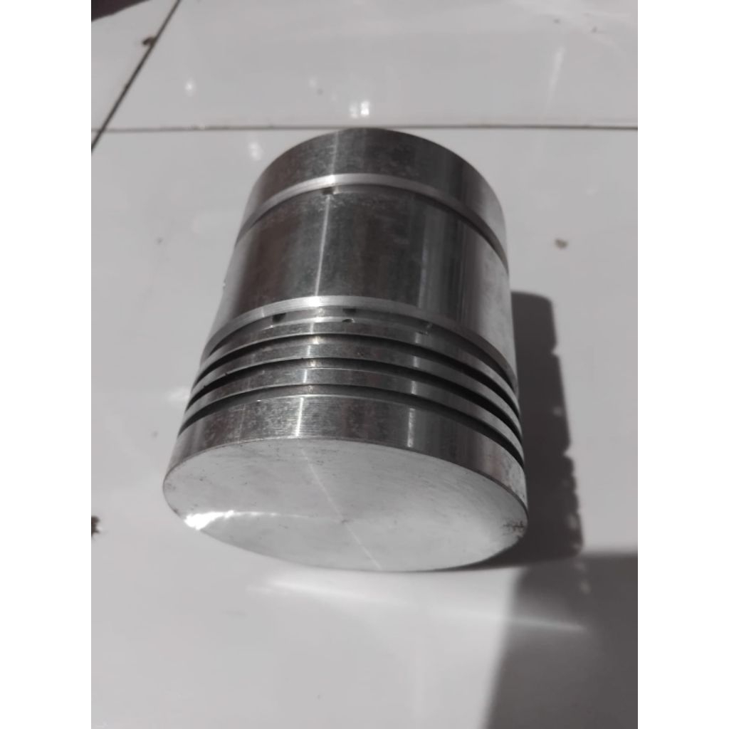 PISTON MESIN DIESEL KUBOTA LAWAS KND 90 MERK HH / SEKER KND 90 / SEHER KUBOTA KND 90 MERK HH