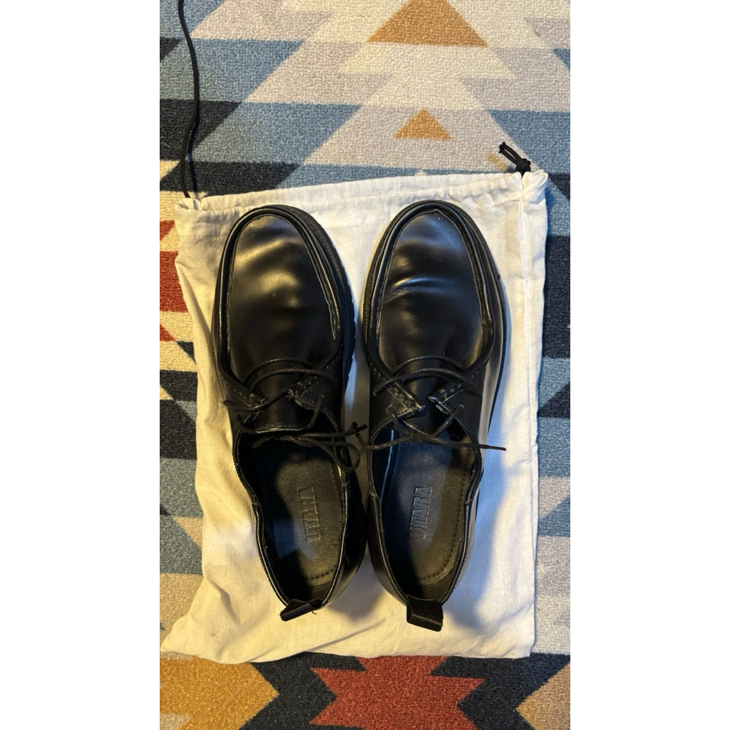 (Preloved) Sepatu Remy - Utara Footwear warna Hitam