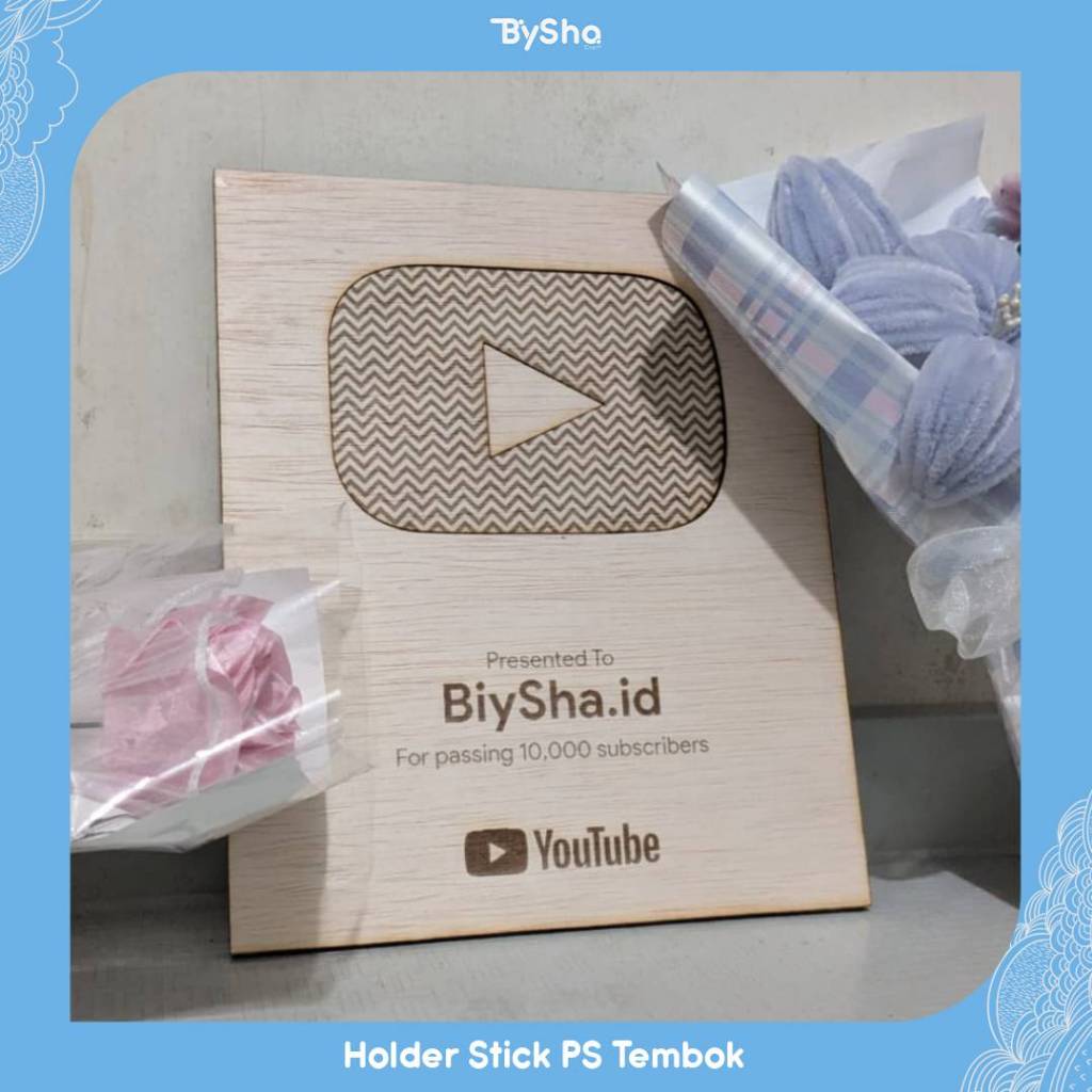 Replika YouTube Play Button Kayu Plywood Custom Nama Channel Pajangan Dinding Estetik Silver Gold Di