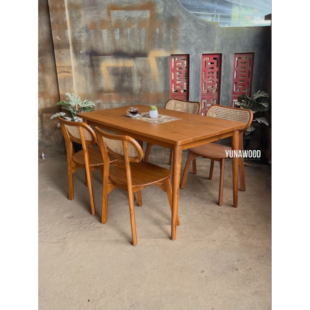 set meja makan kursi 4 rotan
