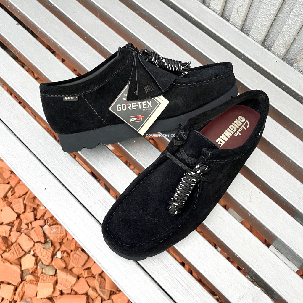 Clarks Wallabee GTX Black Suede