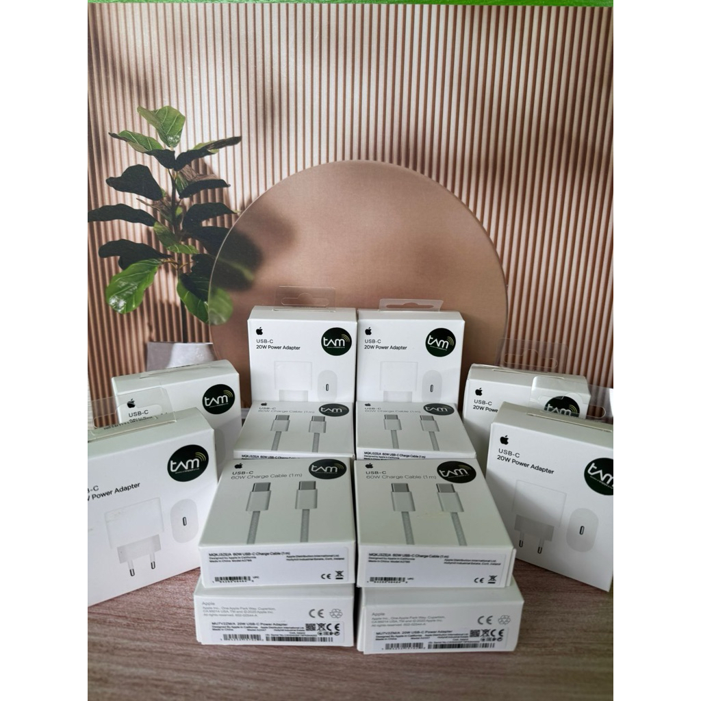 adaptor dan kabel cas iphone original