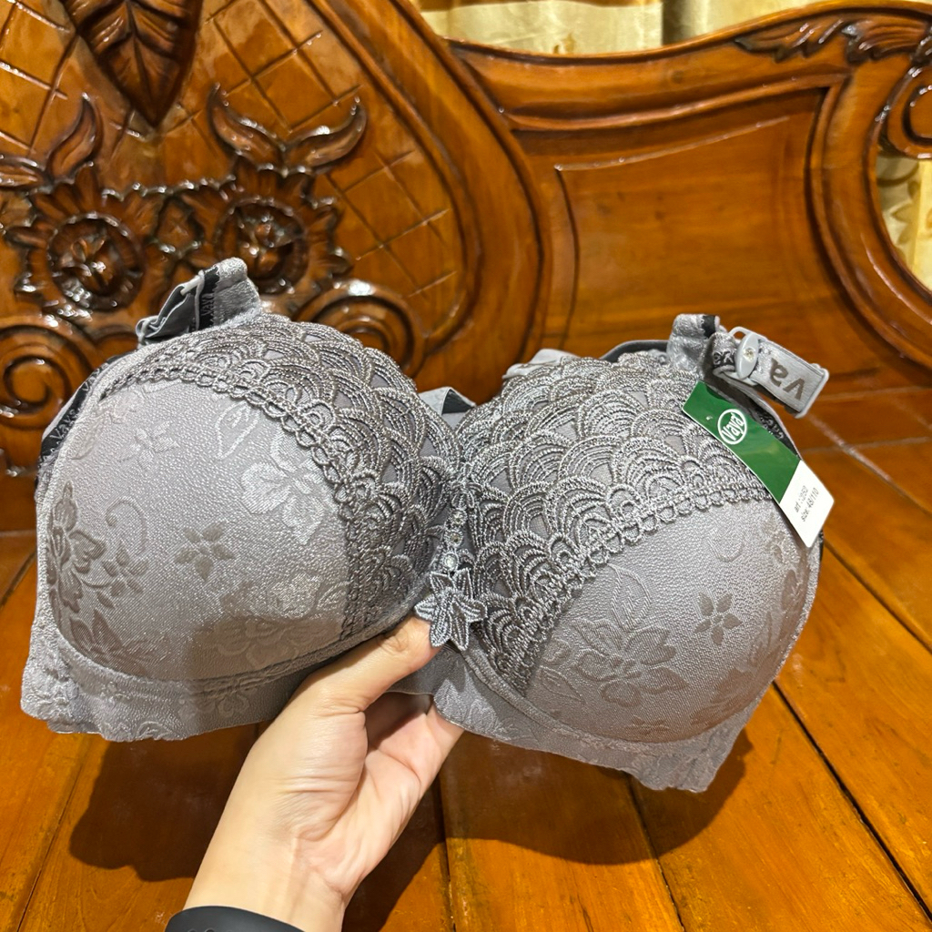 Bh Vaya 252 Brokat Cup Besar Tanpa Kawat Kait 3 38-48