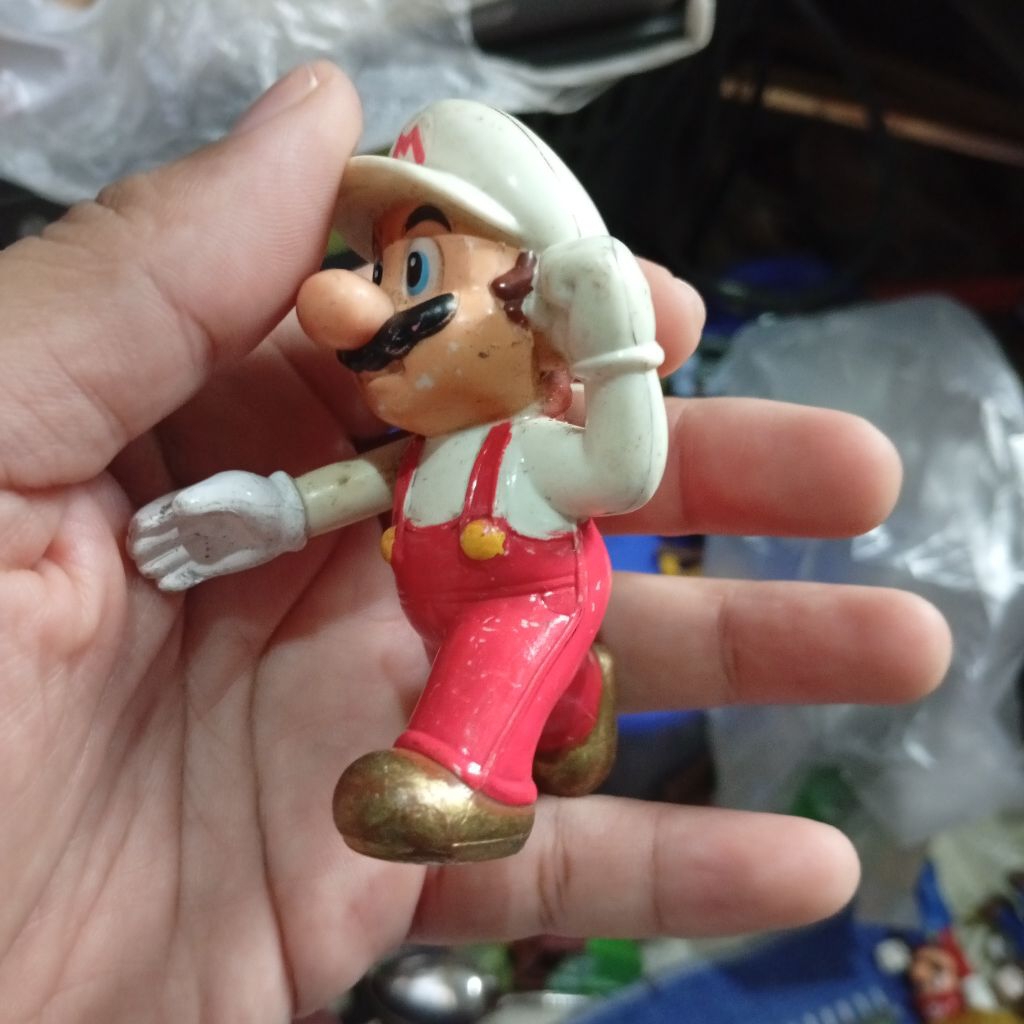 happy meal toys Mario Bros white mario