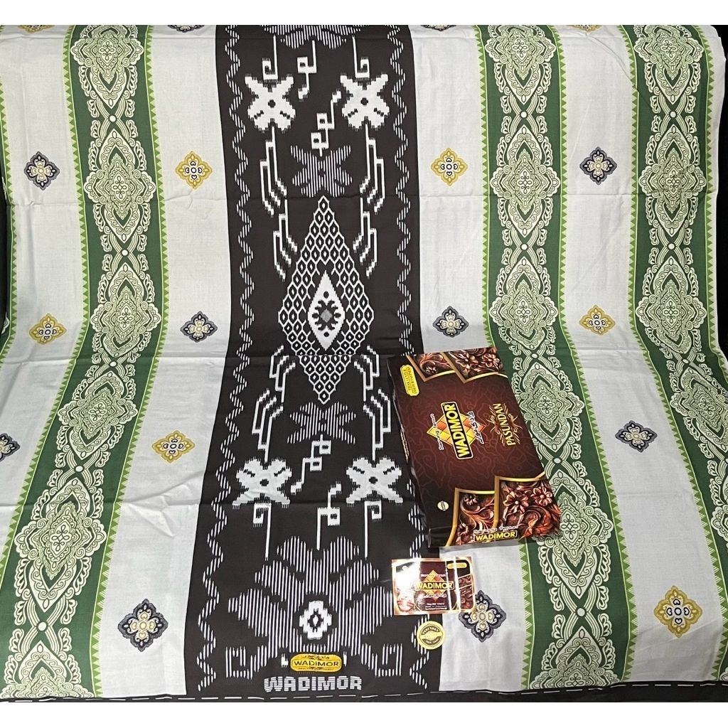 Sarung Wadimor Pasundan dengan motif Patuha Sarung murah bagus pria