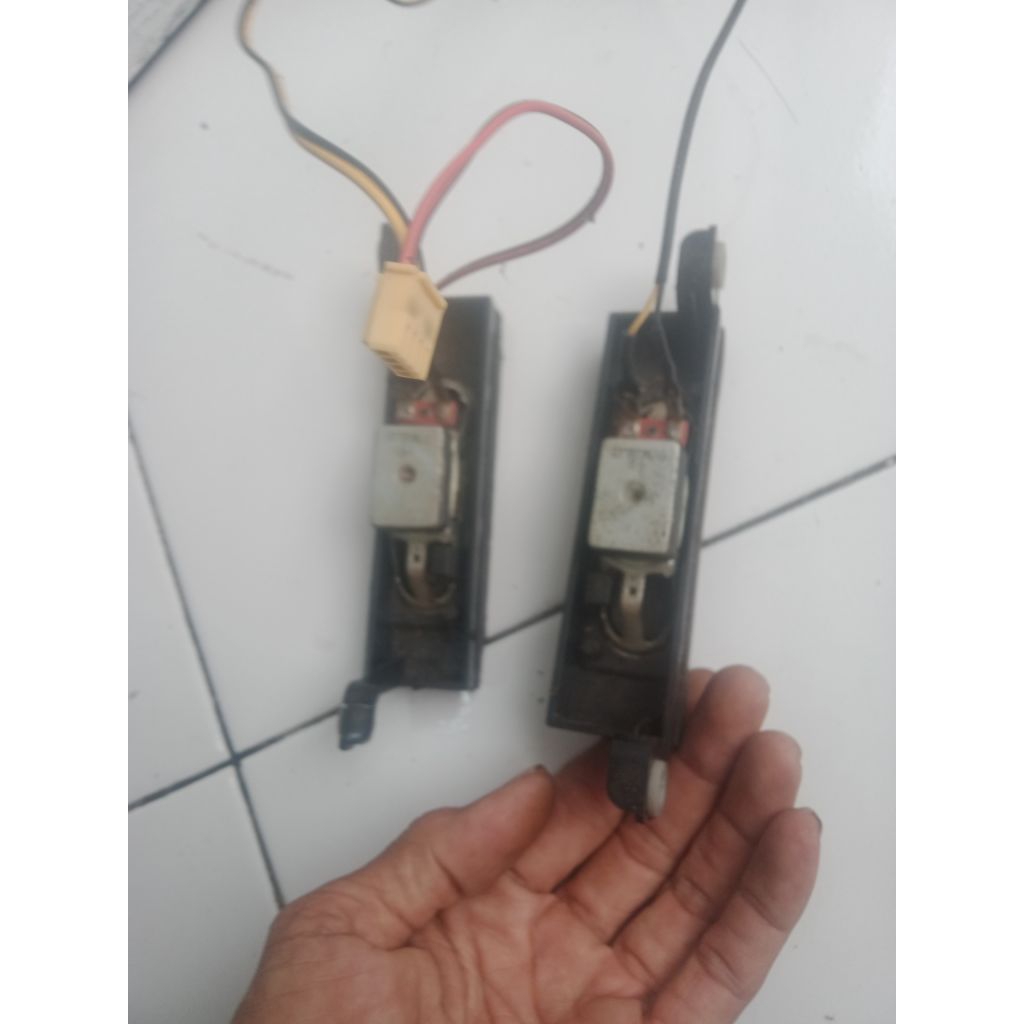 speaker original copotan tv led Samsung 32 inch