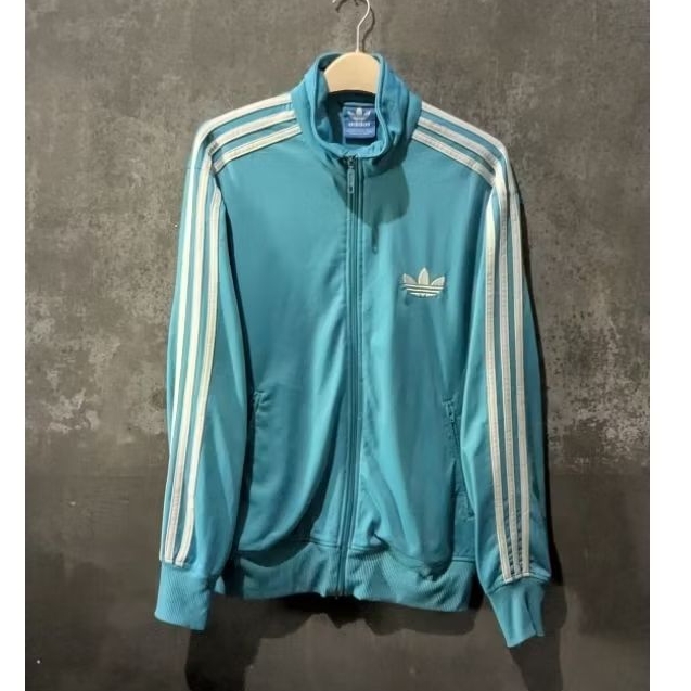 Tracktop adidas Firebird baby blue  and white