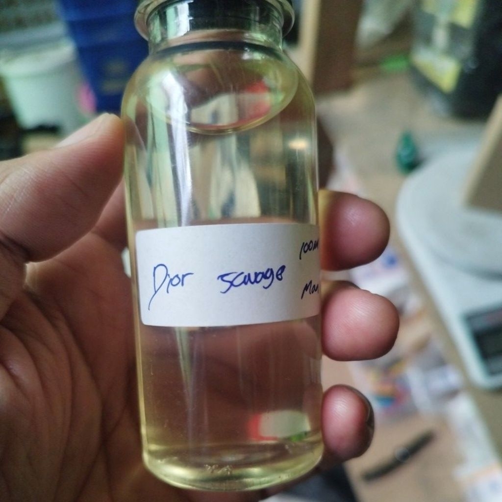 Parfum pria inspired by DIOR SAUVAGE minyak wangi tahan lama