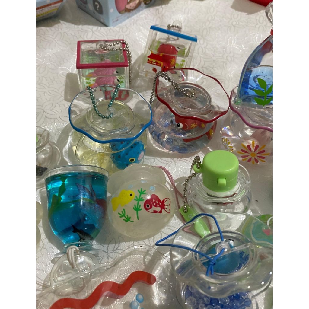 aquarium fish bowl, tank keychain