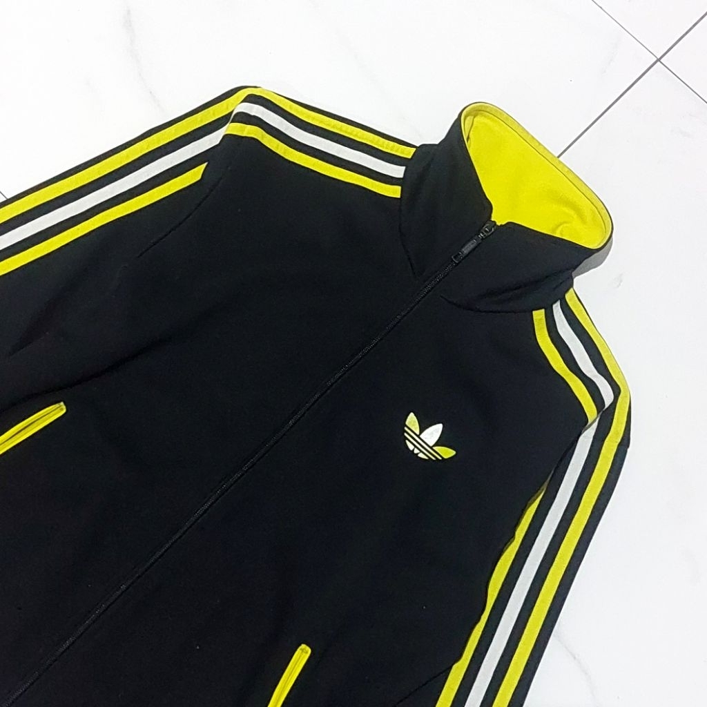 Jaket Tracktop Adidas Firebird