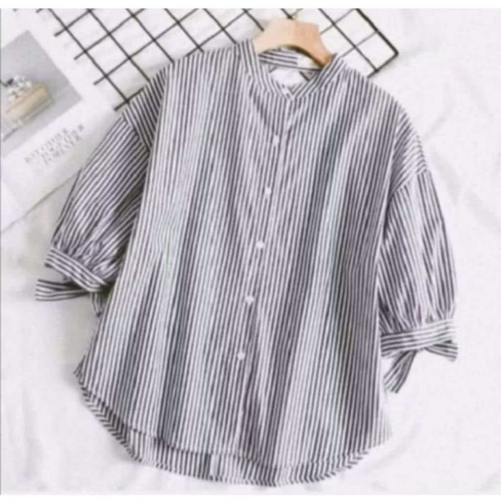 Baju atasan wanita dewasa motif salur terbaru bluse wanita kekinian 2026