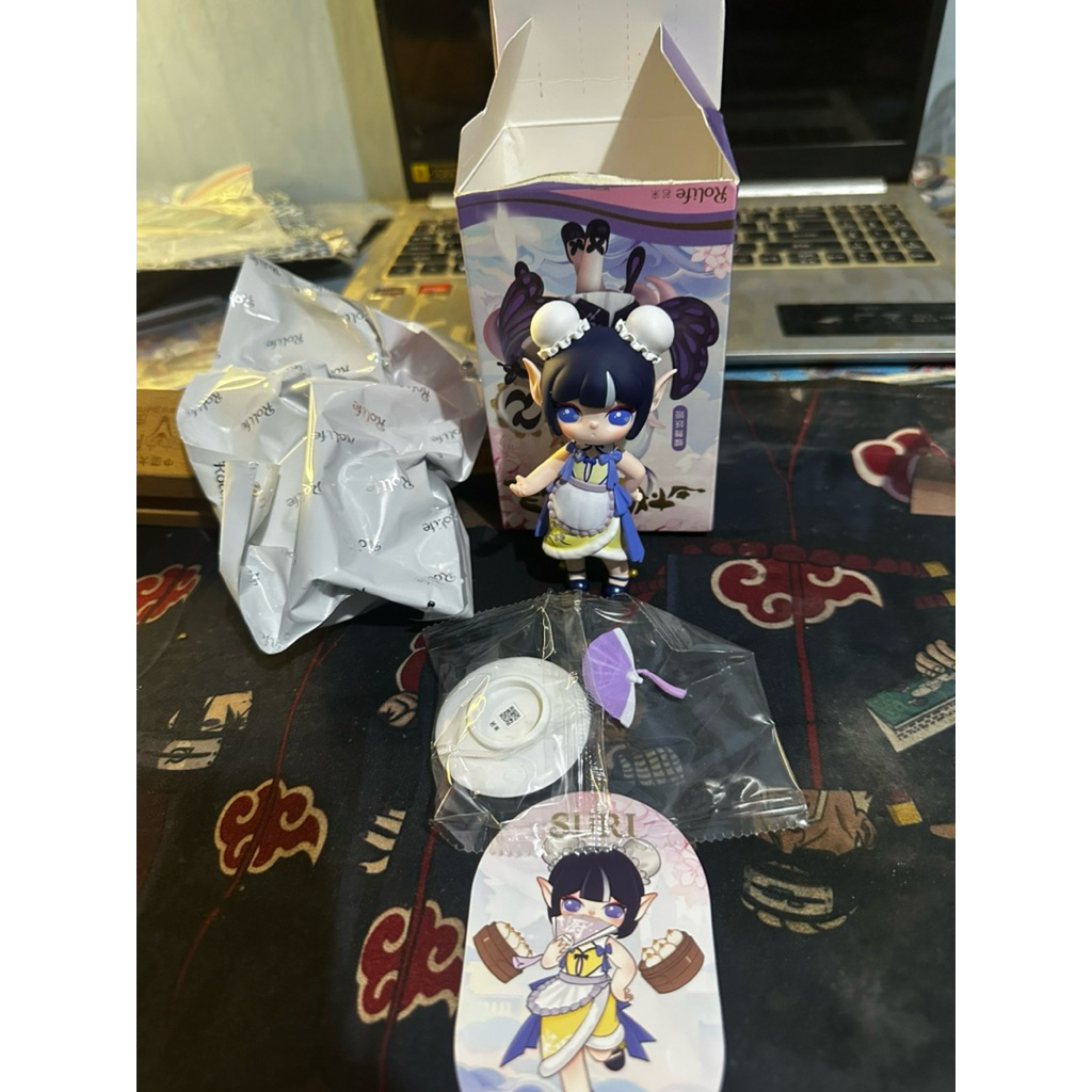 selected blind box SURI original