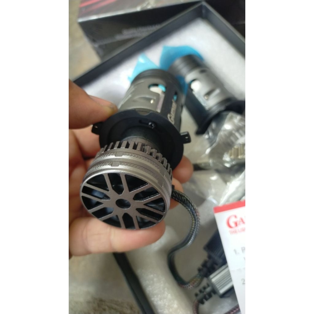 Mini projie Gartner H4 super terang