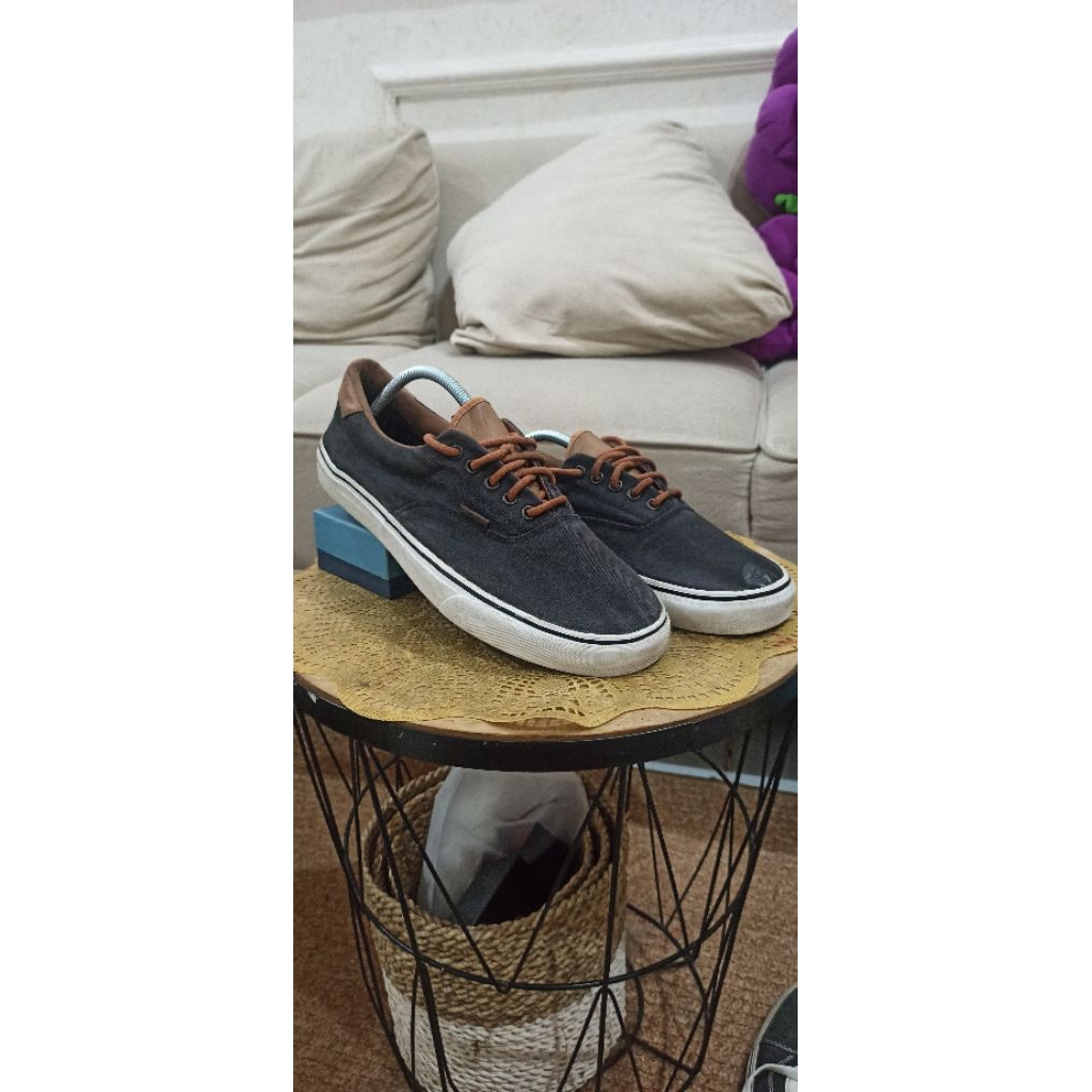 Sepatu CASUAL VANS size 46