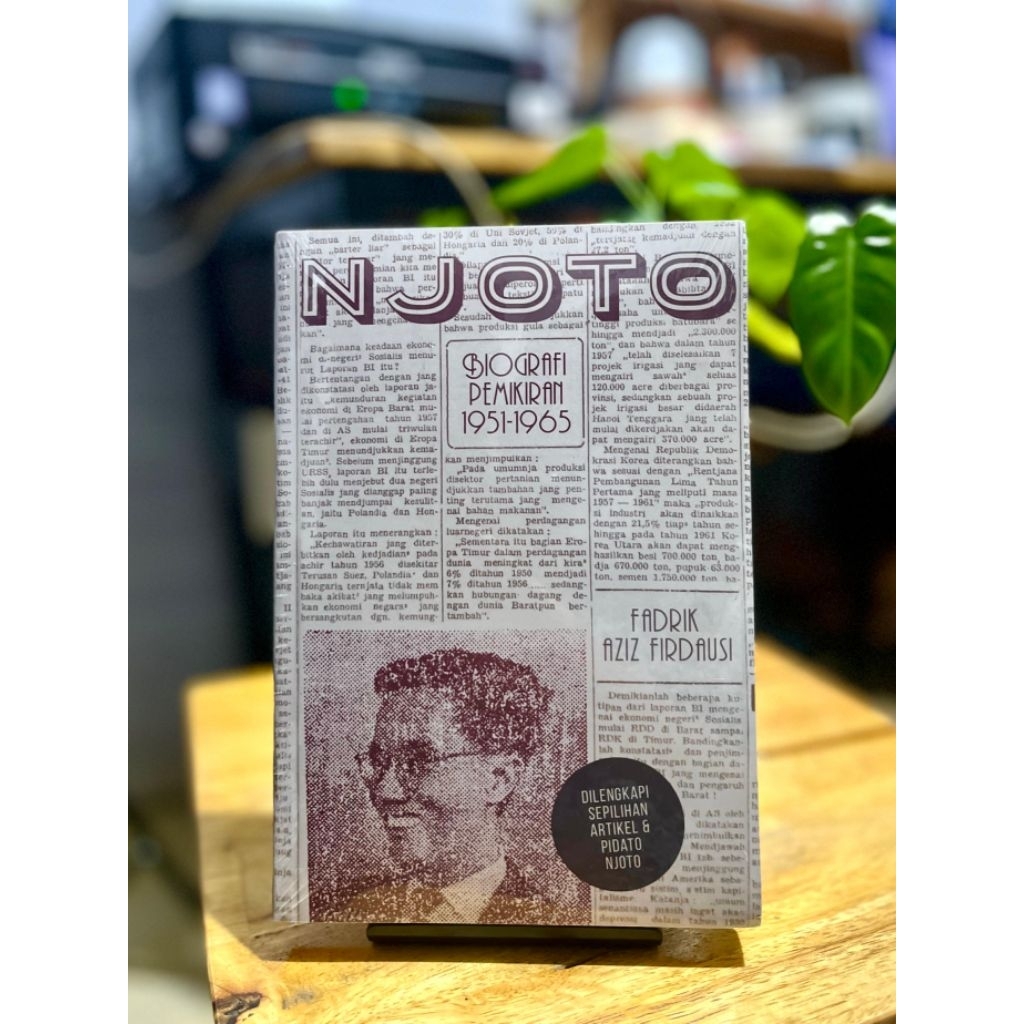 Njoto: Biografi Pemikiran 1951-1965 - Fadrik Aziz Firdausi