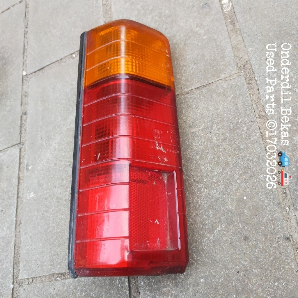 stoplamp tail light kiri Daihatsu zebra Astrea Taiwan