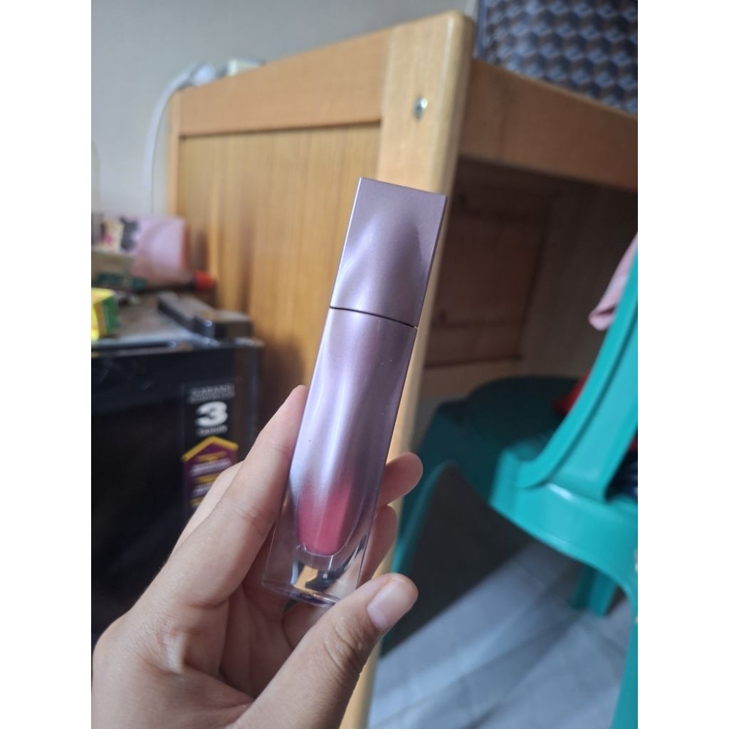 Preloved TEMPHORIA Nebula Velvet  Lip Cream - Lip Cream Matte 4ml