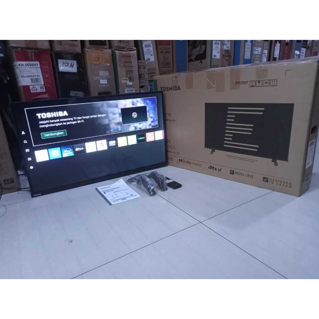 TV TOSHIBA 32IN HD SMART TV YOUTUBE DIGITAL TV KONDISI BEKAS PEMAKAIAN 6881F