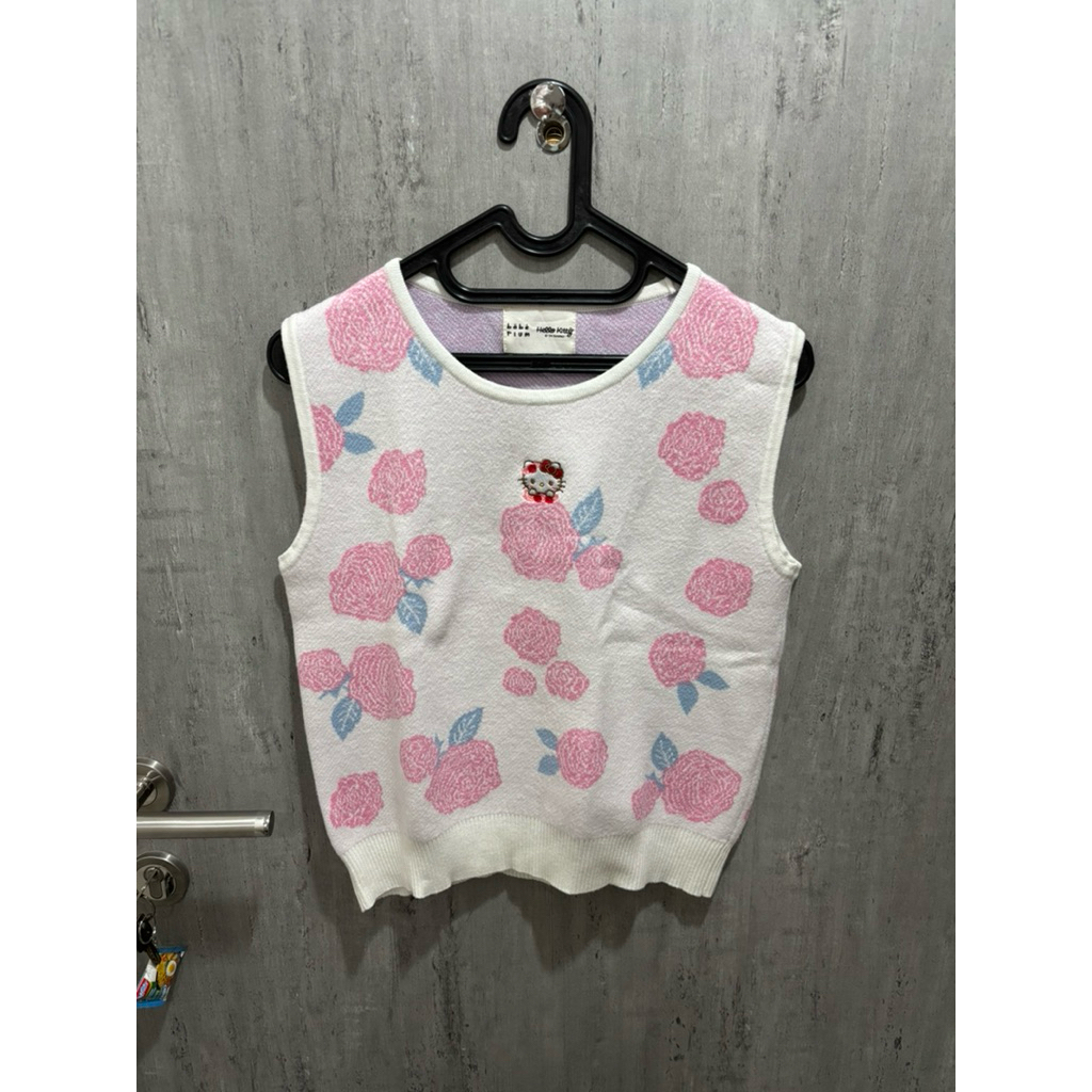 BEBEPLUM X HELLO KITTY X ROOSY FLOWER SLEEVEELESS VEST TOP SUGAR COLOUR NOT TIA THIS IS APRIL