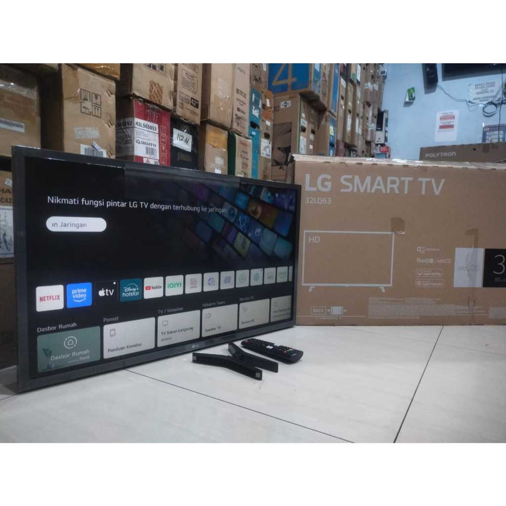TV LED LG 32IN HD SMAT TV YOUTUBE DIGITAL TV KONDISI BEKAS PEMAKAIAN 6979F