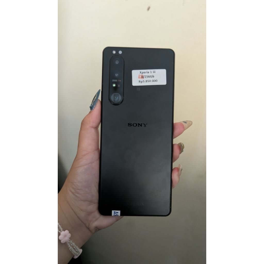 Sony Xperia 1 III 12/256Gb second bergaransi