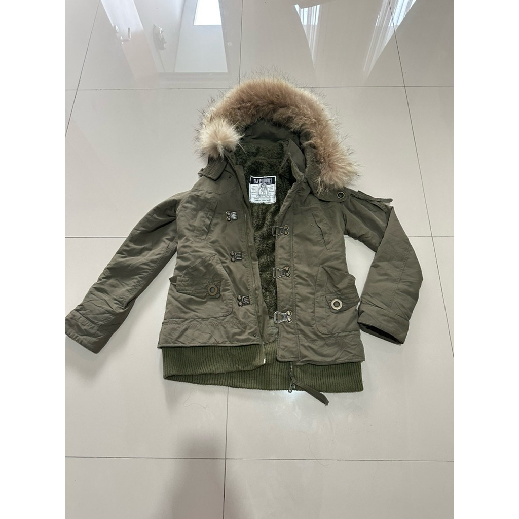 Sly Baroque Limited - Fur Clasp Jacket