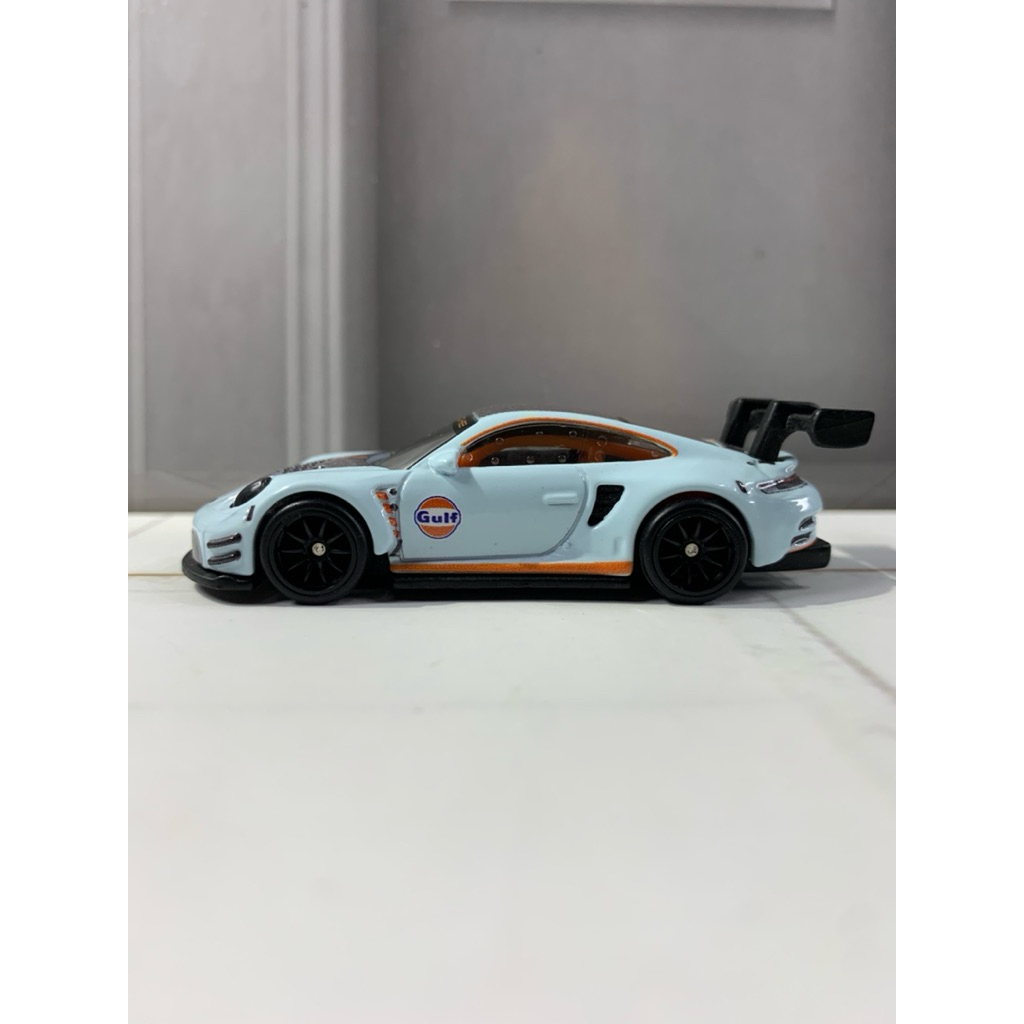 Hotwheels premium porsche 911 GT3 RS gulf loose mulus