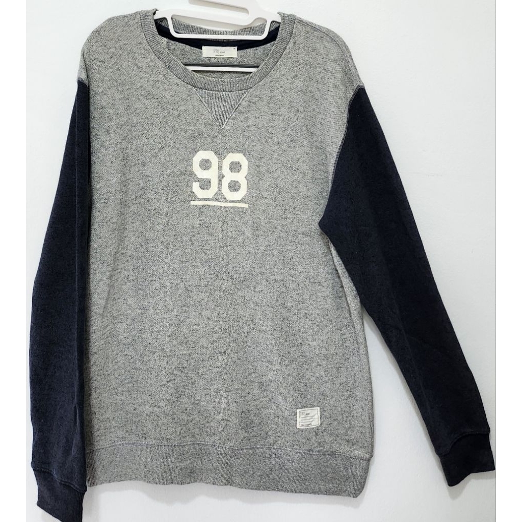 Crewneck Pria FRJ Jeans