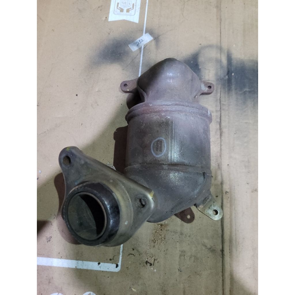 Katalis Downpipe Mobil Honda Jazz Ge8 Original