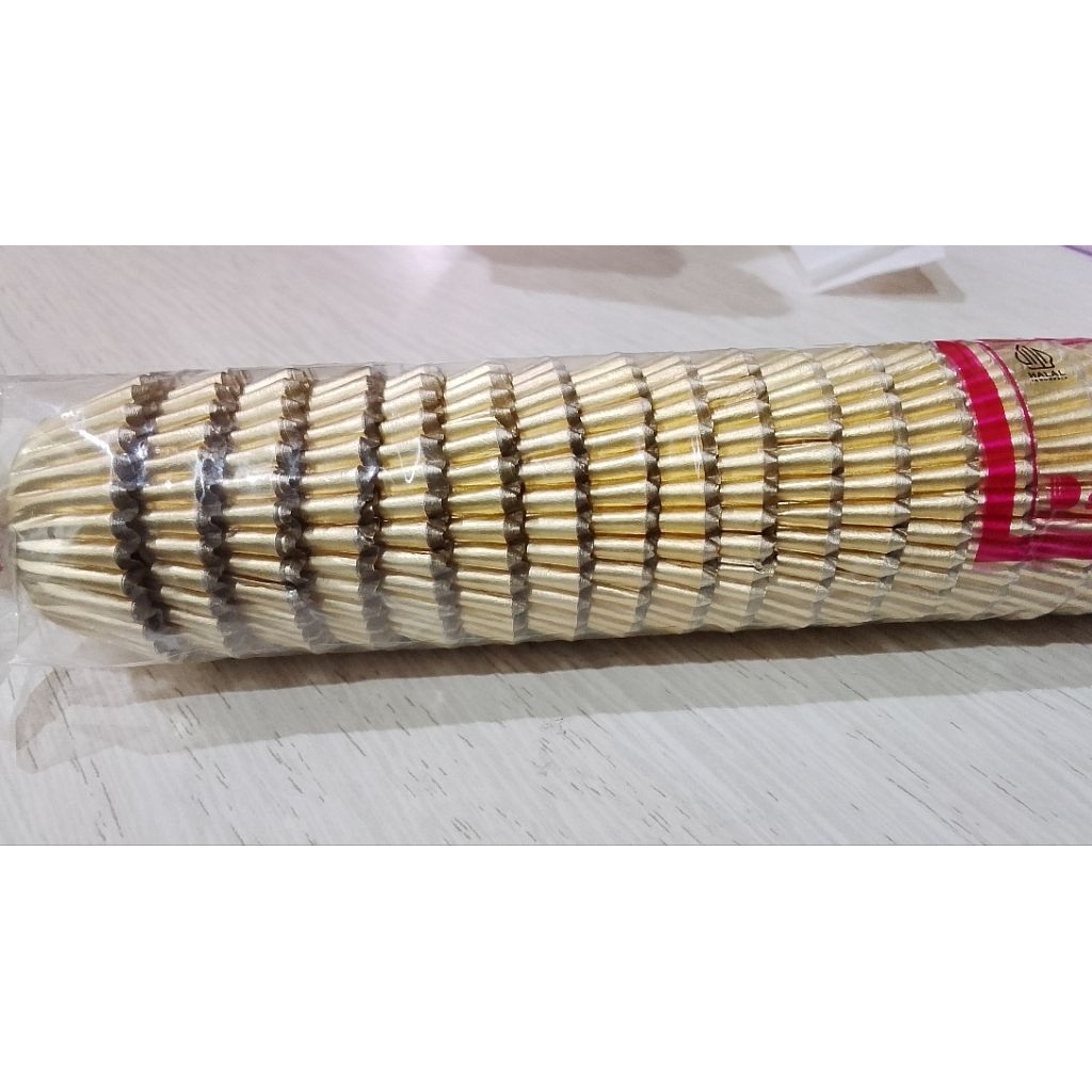 Cup Case/Cup Nastar/Paper Cup Roti Diva Metalik Emas 5,5 Cm