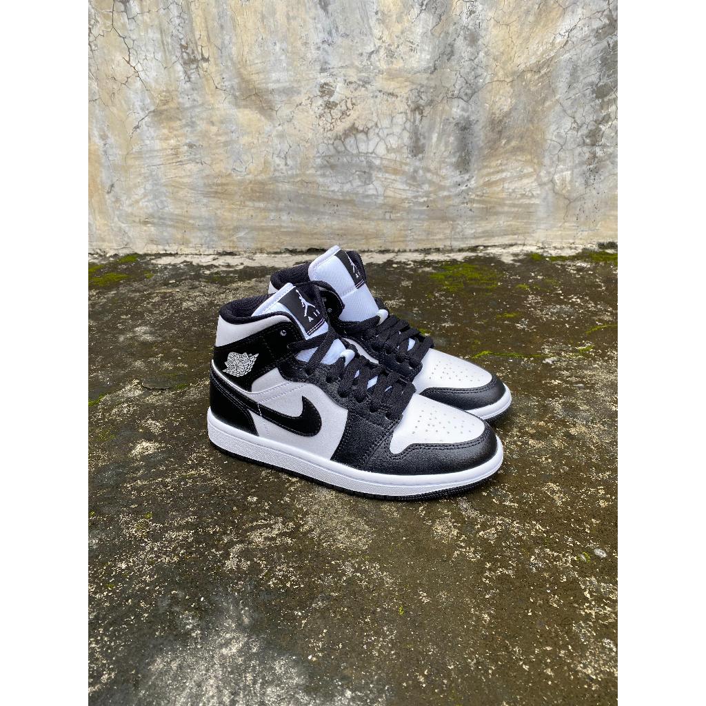 Sepatu Original Resmi Air Jordan 1 Mid Panda Black White Sneakers Original Wanita Pria Unisex