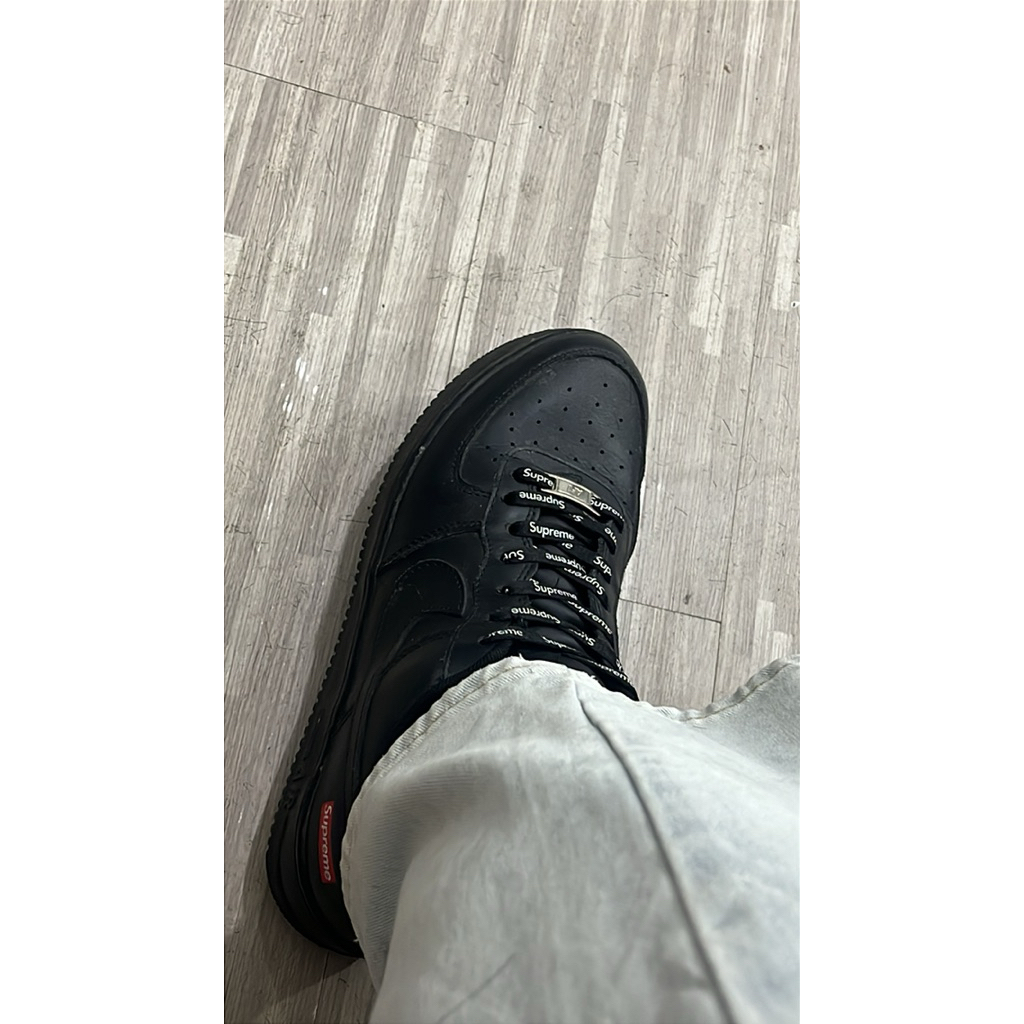 SEPATU AF1 X SUPREME