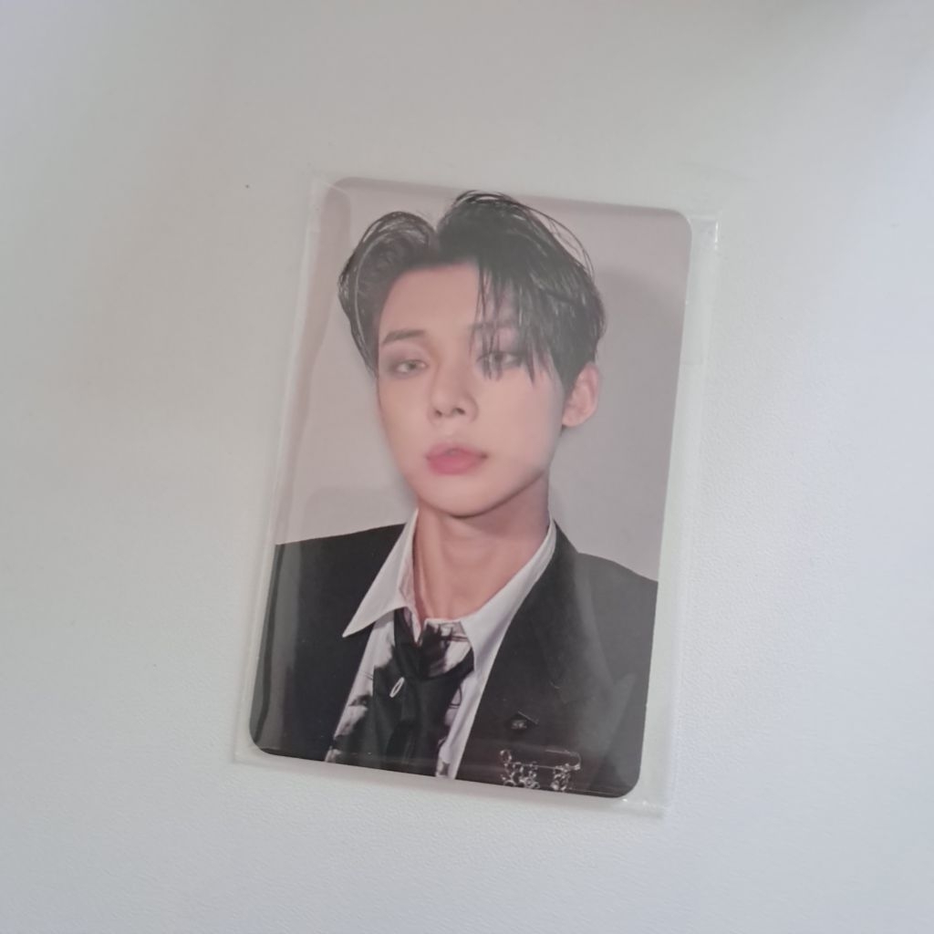 PC TXT Yeonjun ghost girl official album pc photocard