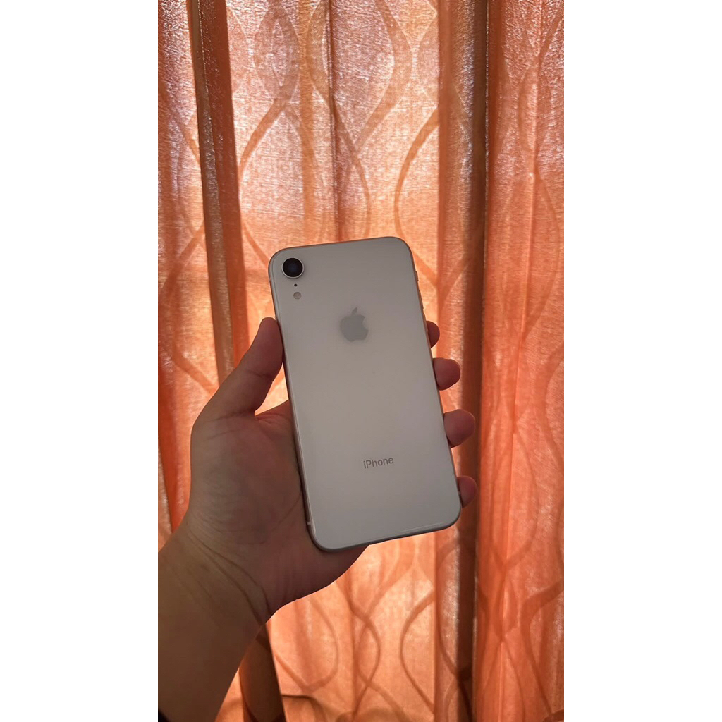 iphone xr 64gb putih