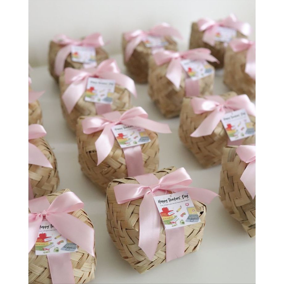 Besek Bambu box makanan |souvernir atau Catering |BESEK HAMPERS BAMBU |HAMPERS LEBARAN