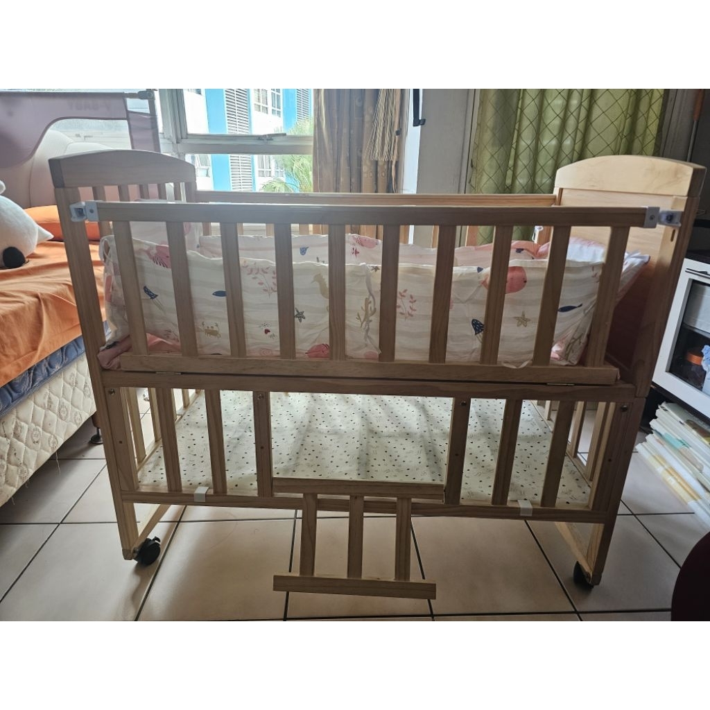 PRELOVED BABY BOX BAYI BAGUS KAYU