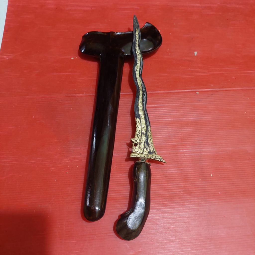 keris patrem nogo sosro kinata