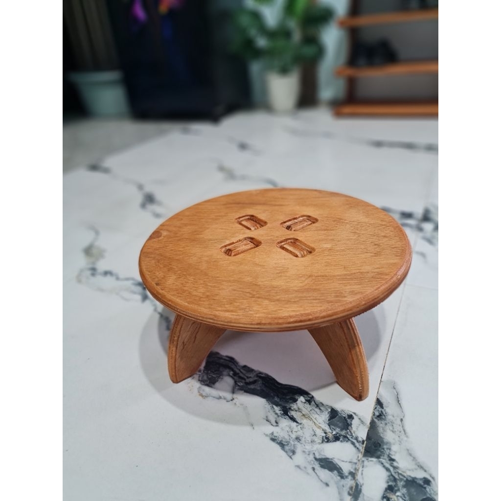 kursi bulat kayu bongkar pasang ( dingklik )