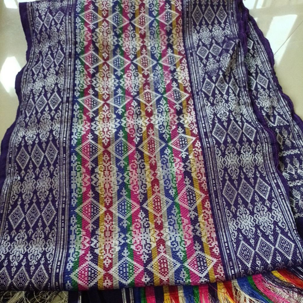 Kain songket preloved