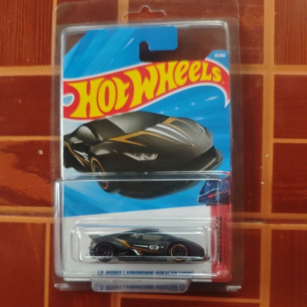 Lamborghini Huracan Coupe