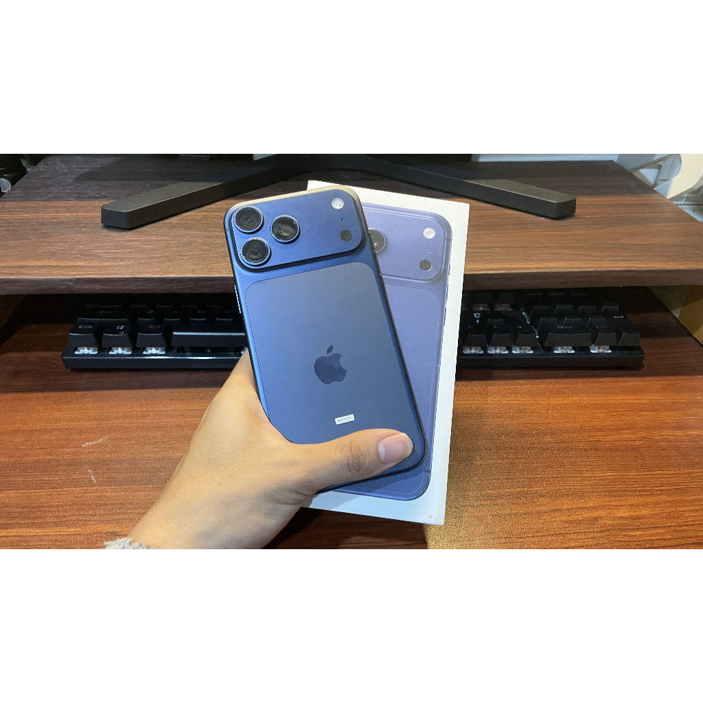 IPHONE 17 PRO MAX DEEP BLUE 256 GB RESMI IBOX SECOND