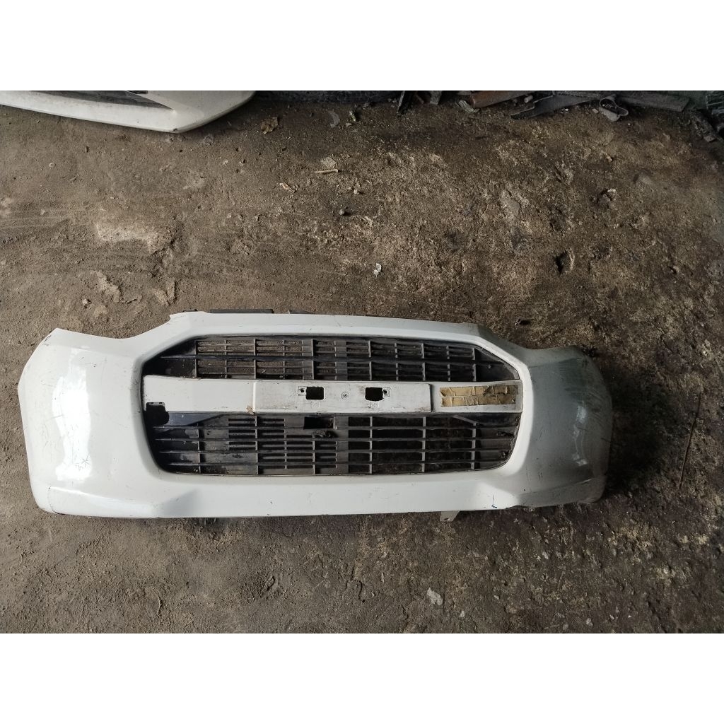 bemper depan ayla 2014-2017 original. bemper depan daihatsu ayla 2014-2017 original