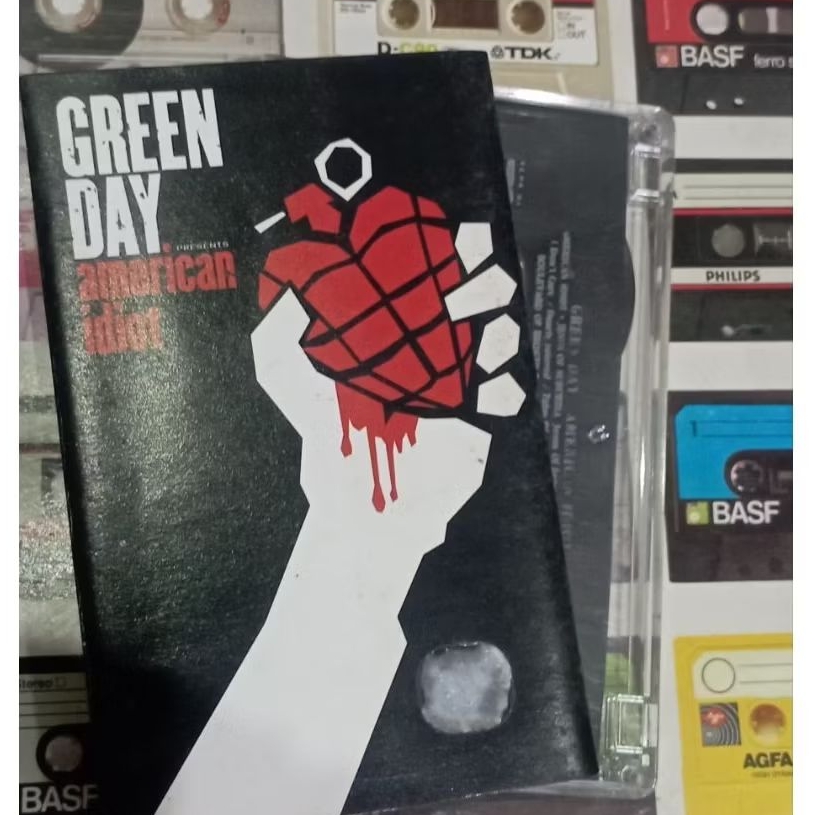 kaset pita greenday album american idiot