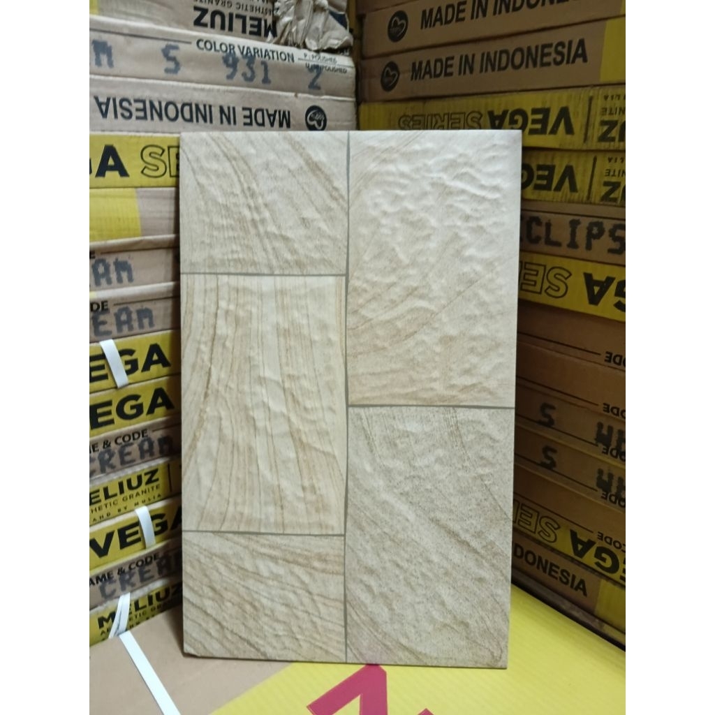 Keramik Dinding Kasar Emboss LAGUNA 25x40 Nigel Beige